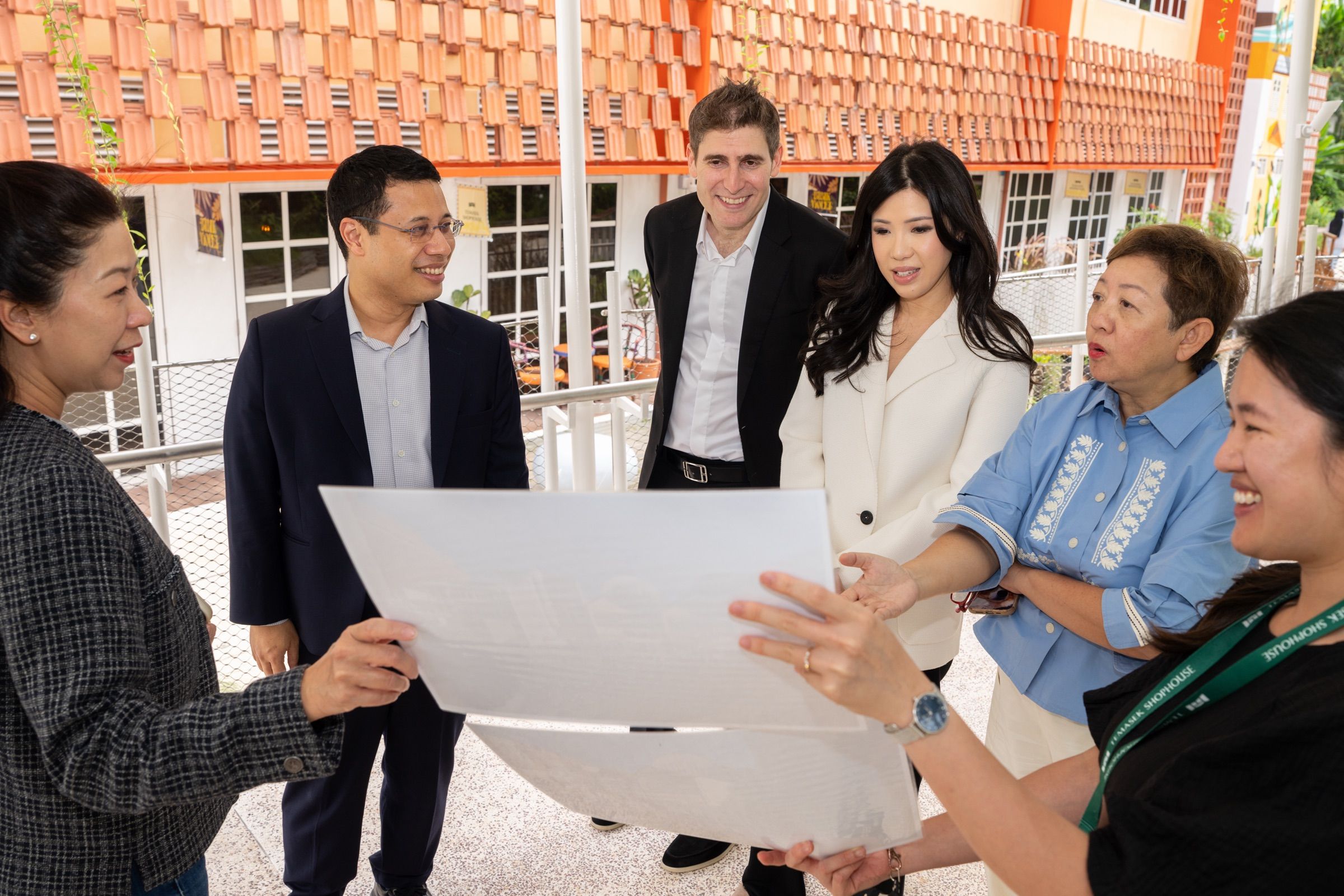 Elaine and Eduardo Saverin with Singapore’s Minister for Education Desmond Lee and partners at the Community Mental Health Initiative launch